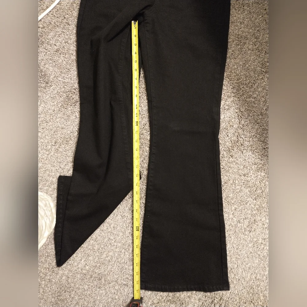 NWOT Banana Republic outlet slim flare jeans - Picture 11 of 11